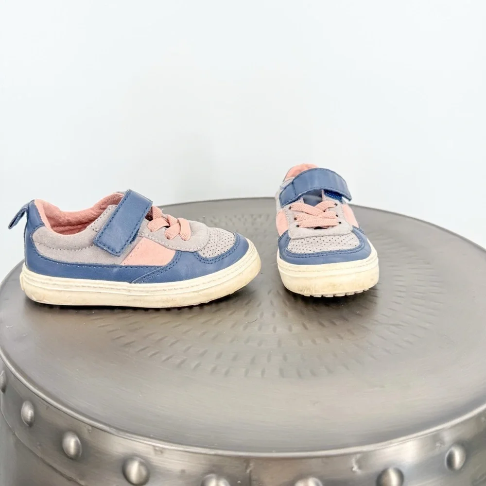 Old Navy Sneakers